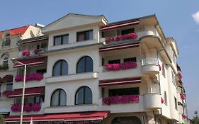 Villa Dea Ohrid 4* North Macedonia